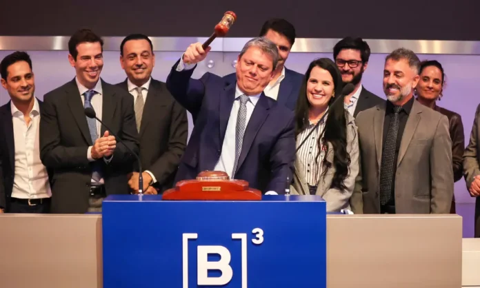 leilao_escolas_4_11_24_Pablo_Jacob_Governo_de_SP Leilão de escolas públicas na B3 em 4.nov.24 - Foto: Foto: Pablo Jacob/Governo do Estado de SP