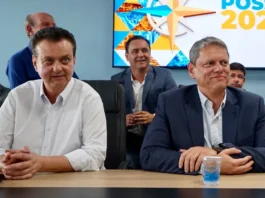 Kassab e Tarcísio afagam a base com fartura de recursos - Foto: Celso Silva / Governo do Estado de SP