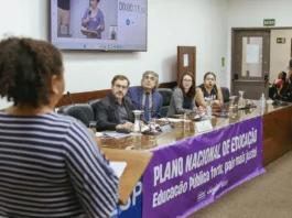 Escolas municipais de SP tem déficit de 4 mil assistentes de alunos com deficiência Audiência debateu educação inclusiva na Câmara de São Paulo. Foto: Guilherme Oliveira | Rede Câmara SP