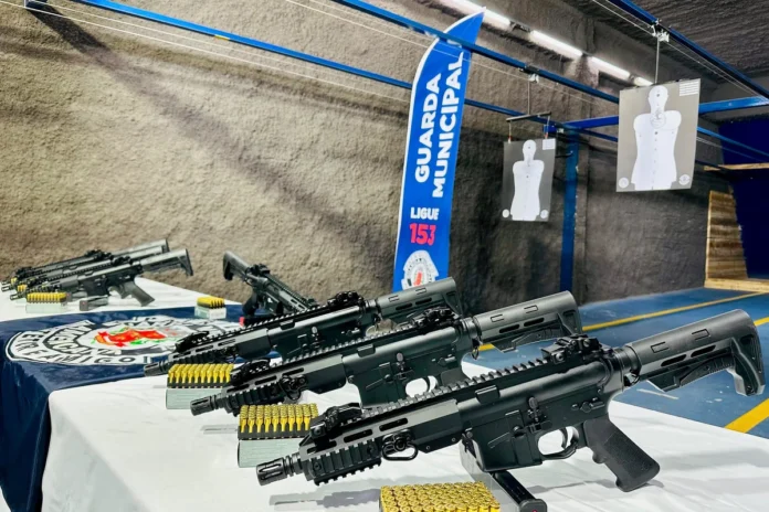 sp-governo-tarcsio-distribui-armas-a-guardas-municipais_1